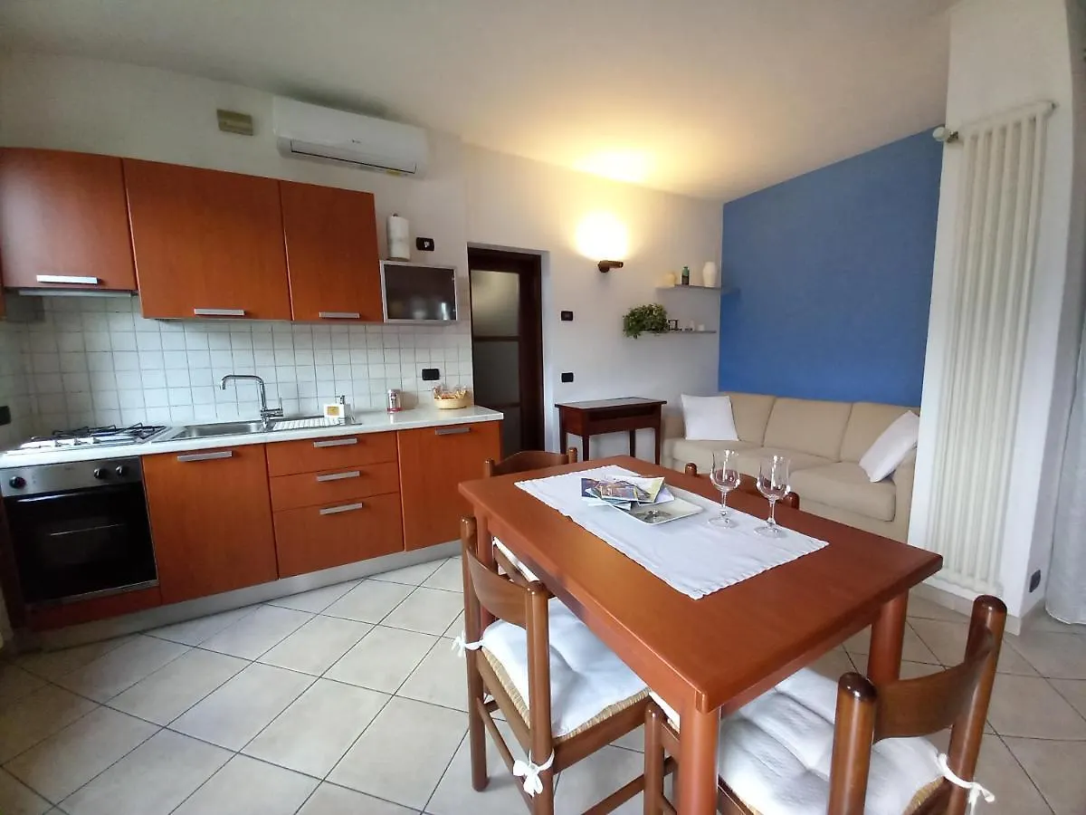 Lake And Guzzi View - Holiday Home Mandello del Lario