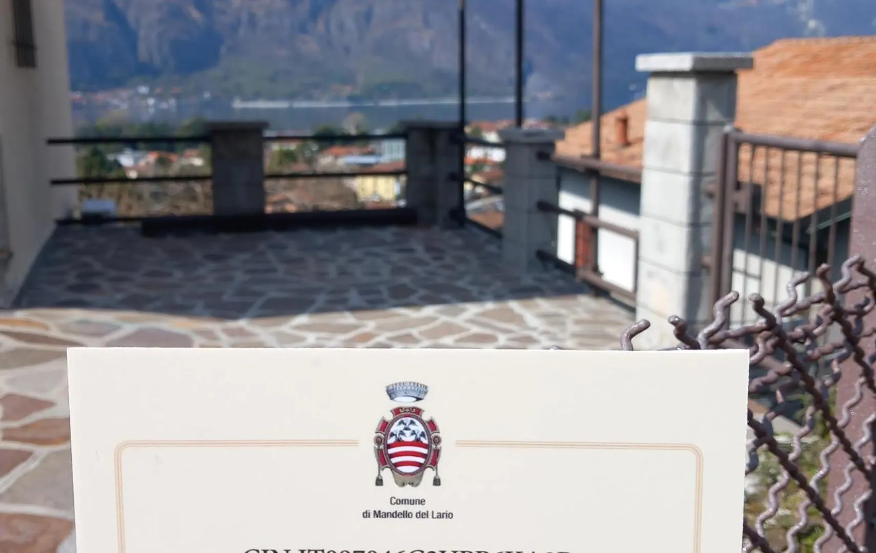 Lake And Guzzi View - Holiday Home Mandello del Lario