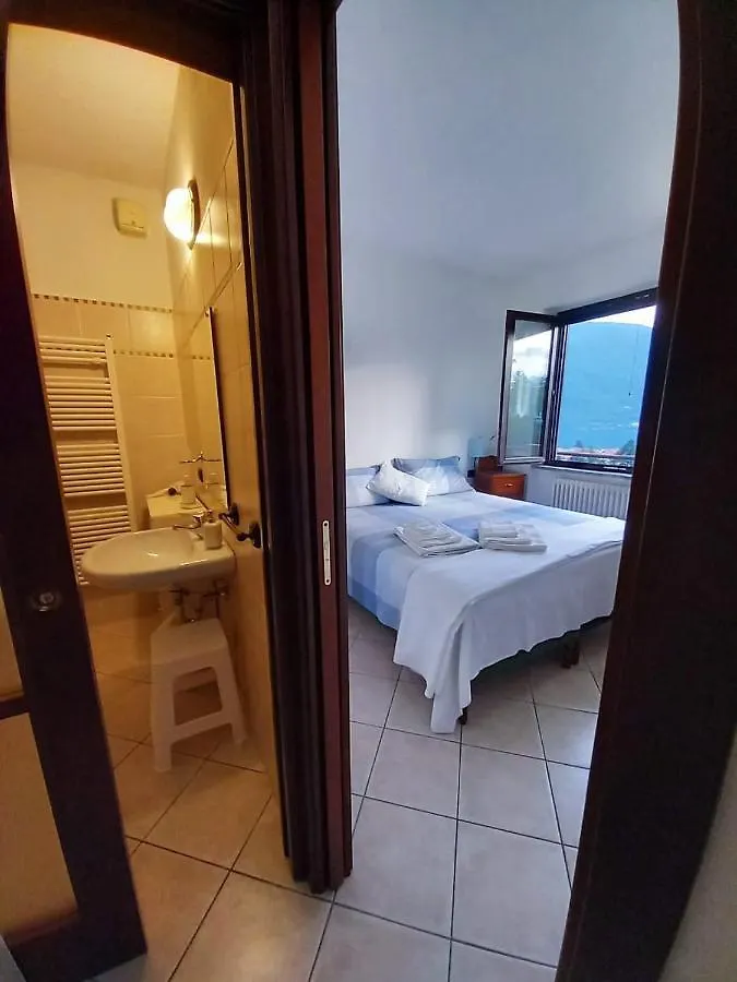 Lake And Guzzi View - Holiday Home Mandello del Lario